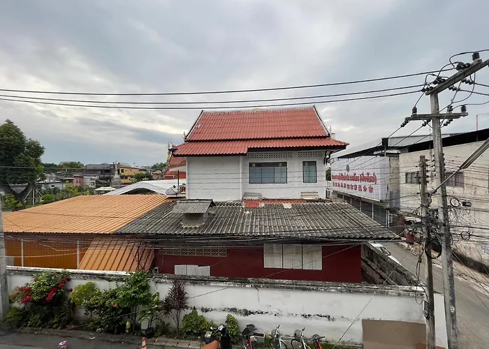 Comfort Zone Hostel @ Tha Pae Chiang Mai